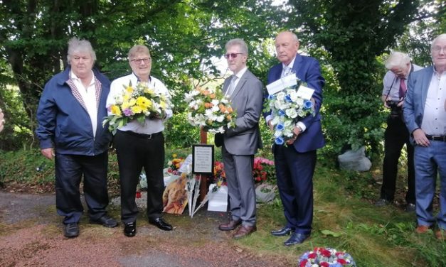 Poignant scenes at ambush site as Miami dead are remembered